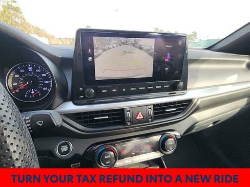 Used 2022 Kia Forte GT-Line w/ GT-Line Premium Package image 24