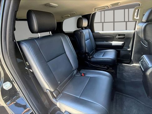 Used 2019 Toyota Sequoia TRD Sport w/ TRD Sport Premium Package image 23