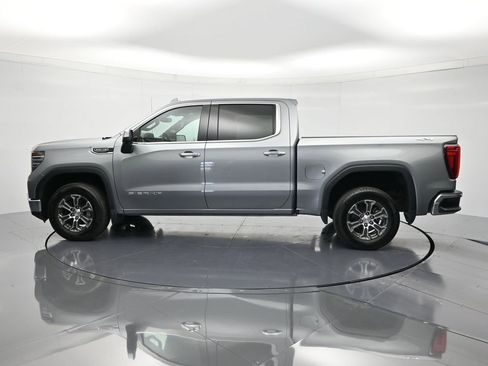 Used 2025 GMC Sierra 1500 SLT AWD/4WD image 8