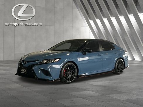 Used 2022 Toyota Camry TRD image 3