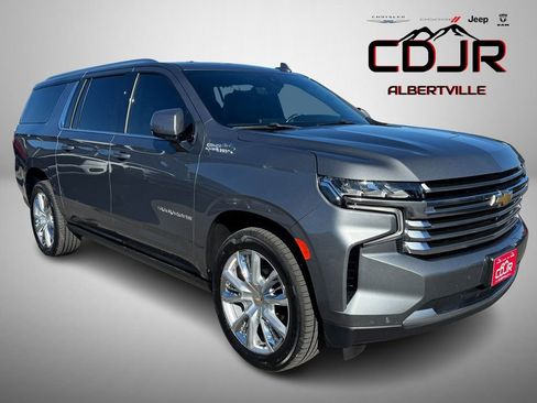 Used 2021 Chevrolet Suburban High Country w/ Premium Package RWD image 1