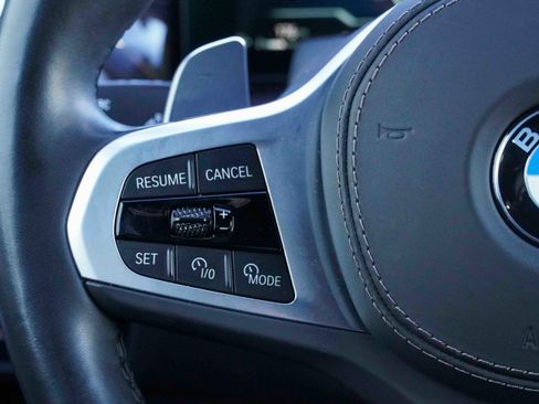 Used 2025 BMW X6 xDrive40i image 22