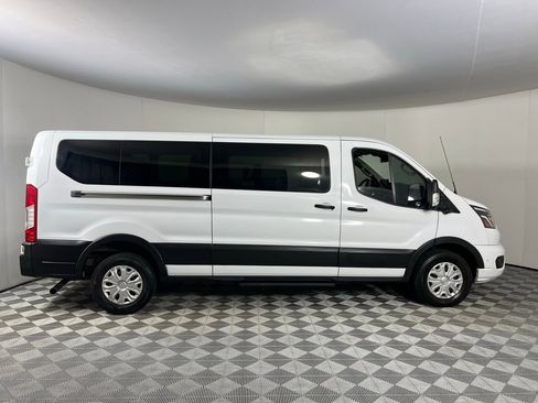 Used 2023 Ford Transit 350 XLT image 5