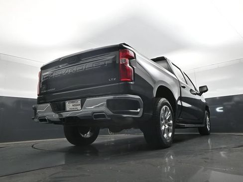 Used 2023 Chevrolet Silverado 1500 LTZ w/ LTZ Premium Package AWD/4WD image 30