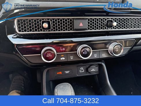 Used 2023 Honda Civic LX image 28