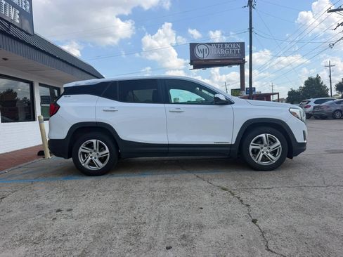 Used 2018 GMC Terrain SLE FWD image 4