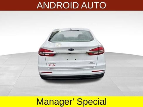 Used 2019 Ford Fusion SE image 6