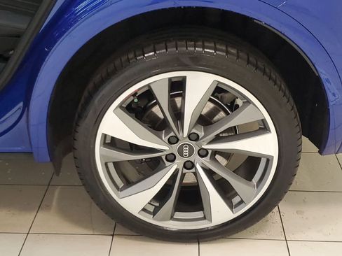 Used 2024 Audi SQ5 Premium Plus AWD/4WD image 25