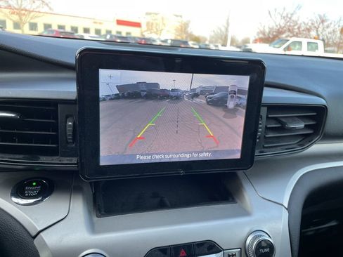 Used 2021 Ford Explorer XLT w/ Class III Trailer Tow Package image 20