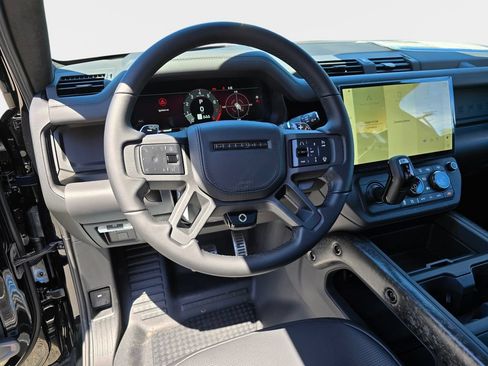 New 2026 Land Rover Defender 110 OCTA AWD/4WD image 15