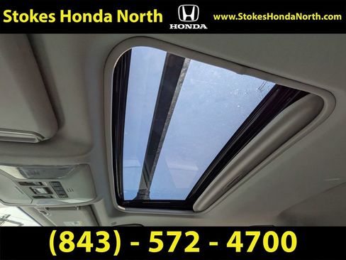 Used 2024 Toyota RAV4 XLE Premium FWD image 25