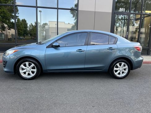 Used 2010 MAZDA MAZDA3 i Touring FWD image 6