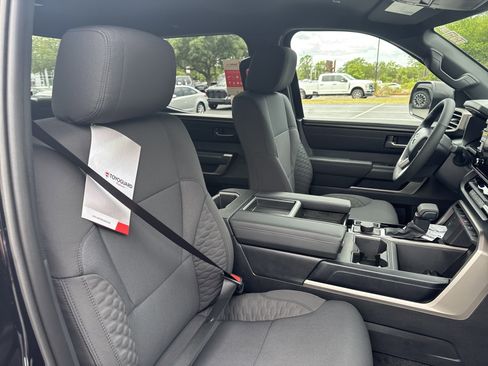 New 2026 Toyota Tundra SR5 AWD/4WD image 33
