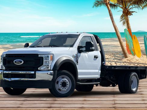 Used 2022 Ford F550 2WD Regular Cab Super Duty image 2
