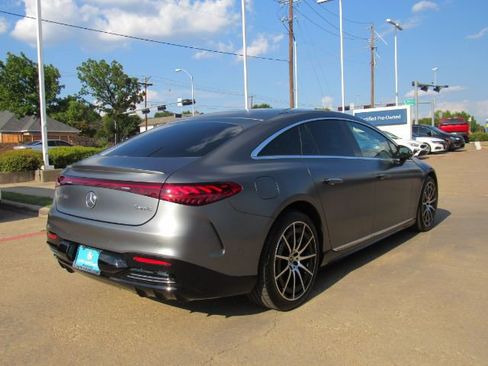 Used 2023 Mercedes-Benz EQS 580 4MATIC image 8