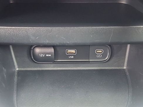 Certified 2024 Kia Seltos X-Line image 17