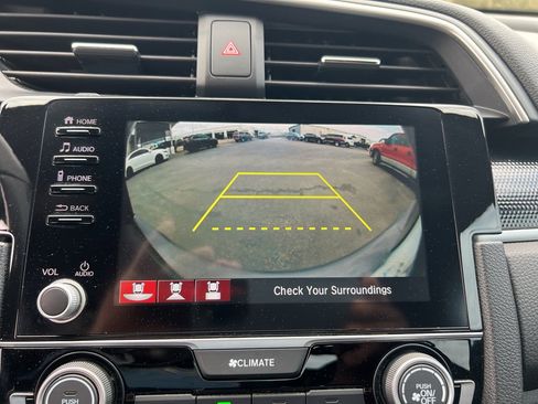 Used 2021 Honda Civic Sport image 11