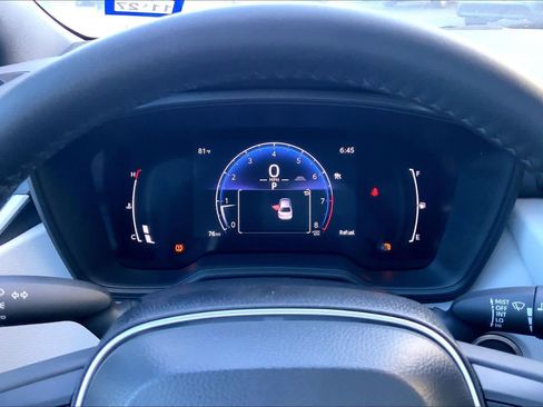 Used 2026 Toyota Corolla SE FWD image 25