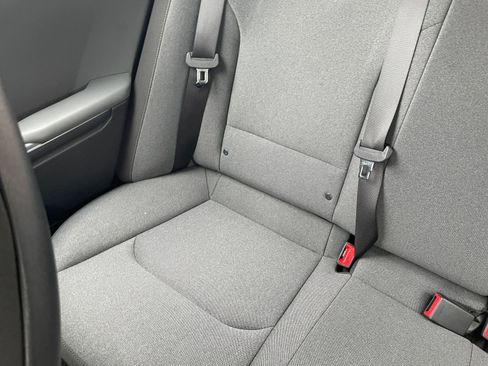 Used 2025 Kia K4 LXS image 38