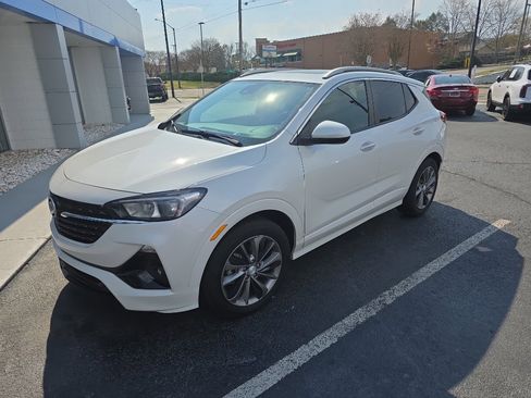 Used 2022 Buick Encore GX Select w/ Experience Buick Package image 2