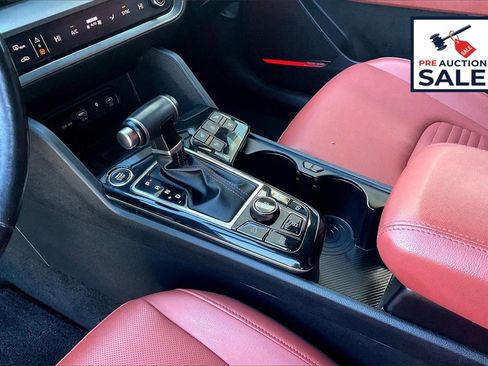 Certified 2024 Kia Sportage SX image 16