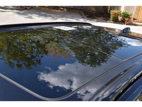 Certified 2024 Volvo XC60 T8 Plus w/ Protection Package Premier image 15