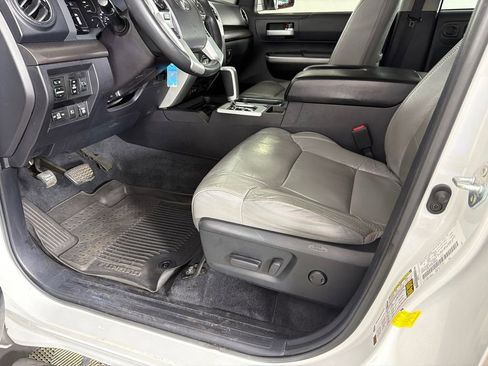 Used 2021 Toyota Tundra SR5 w/ SR5 Leather Package RWD image 9