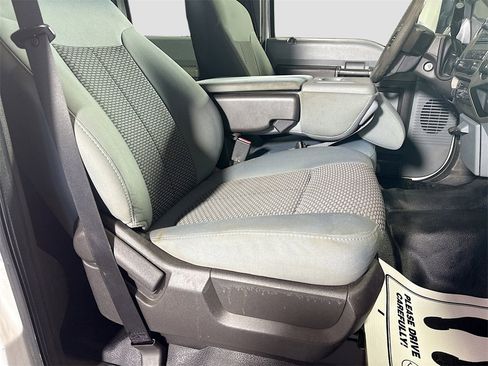Used 2011 Ford F250 XLT image 23