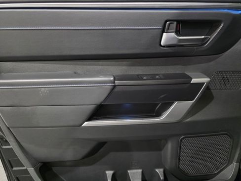 Used 2024 Toyota Tundra Platinum image 11