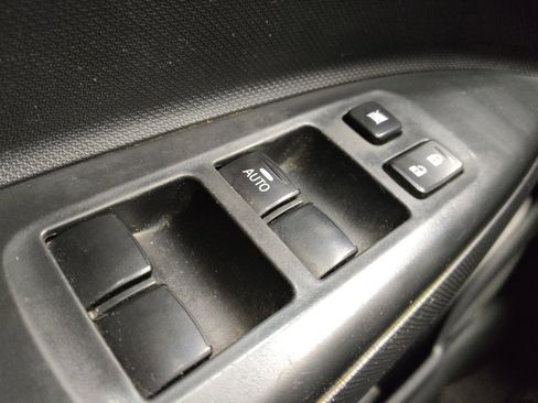 Used 2024 Mitsubishi Mirage ES FWD image 27