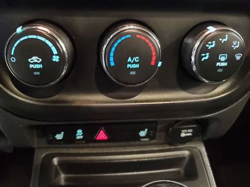 Used 2015 Jeep Patriot High Altitude image 20