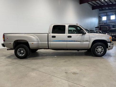 Used 2005 GMC Sierra 3500 SLT w/ Heavy-Duty Power Package image 7