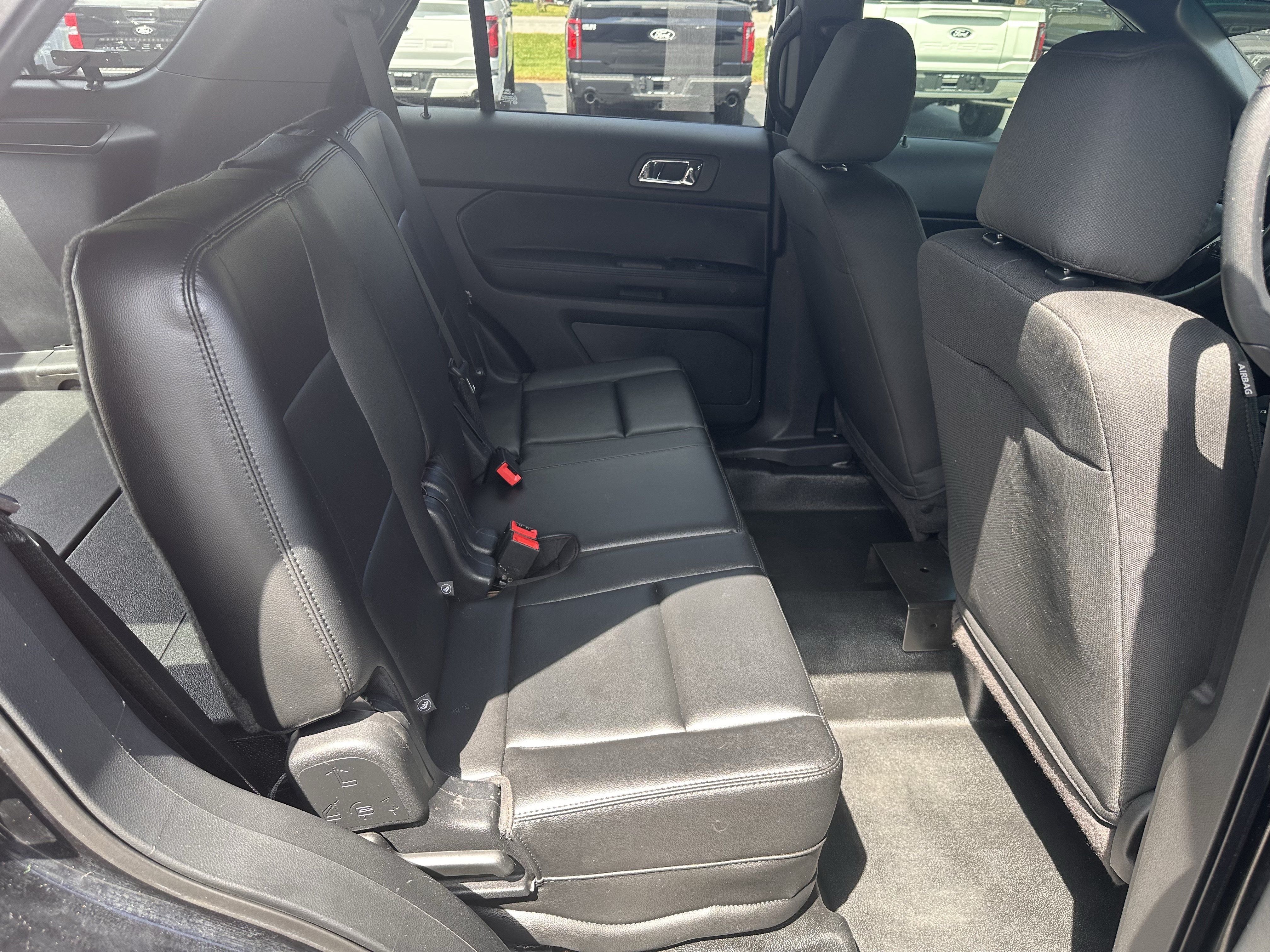 Used 2017 Ford Explorer 4WD Police Interceptor image 16
