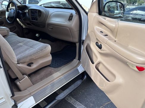 Used 1998 Ford F250 4x4 SuperCab image 18