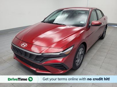 Used 2024 Hyundai Elantra Blue
