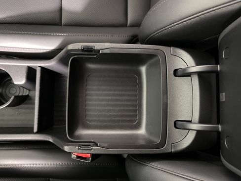 Certified 2025 Hyundai Kona Limited image 25