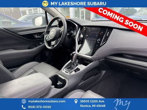 Used 2025 Subaru Outback Onyx Edition image 14