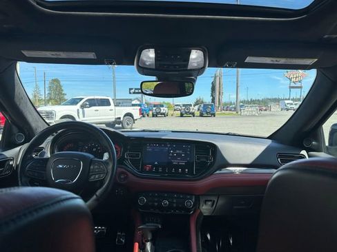 Used 2021 Dodge Durango SRT Hellcat w/ SRT Interior Appearance Group AWD/4WD image 24