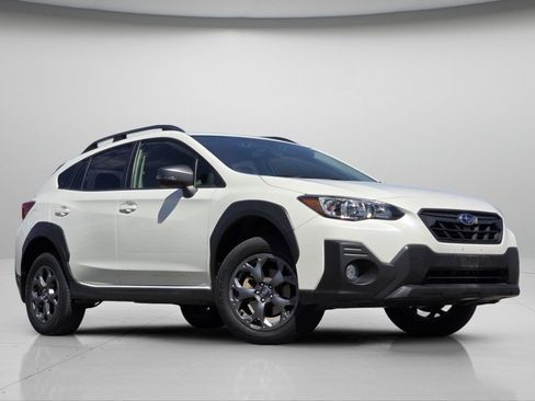 Used 2022 Subaru Crosstrek 2.5i Sport AWD/4WD image 2