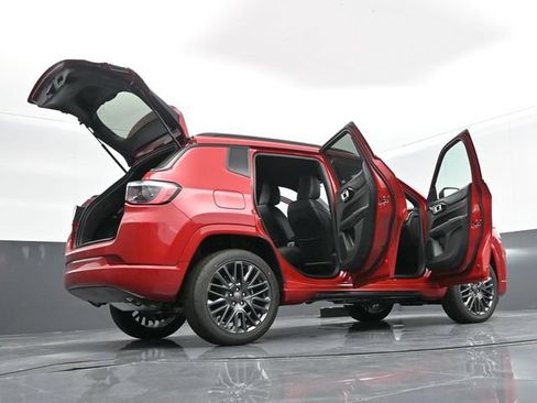 Used 2024 Jeep Compass Limited AWD/4WD image 65