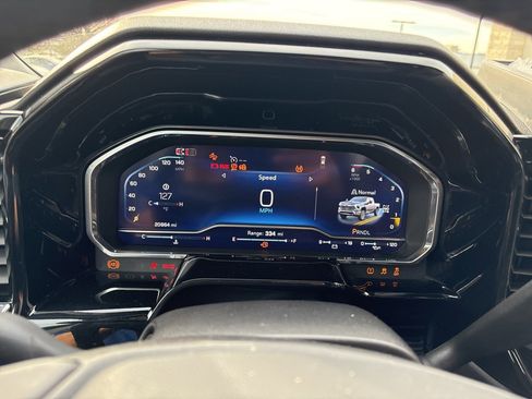 Used 2024 Chevrolet Silverado 2500 LT w/ Z71 Sport Edition image 8