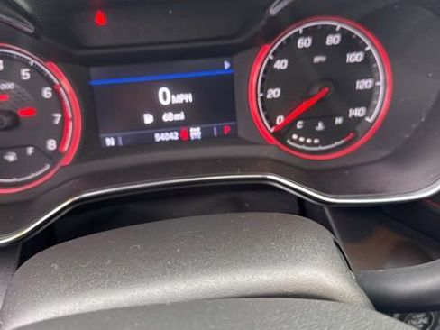 Used 2021 Chevrolet TrailBlazer RS w/ Sun and Liftgate Package image 9