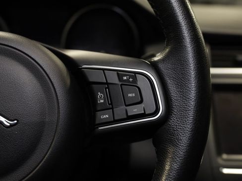 Used 2019 Jaguar E-PACE SE AWD/4WD image 26