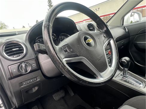 Used 2015 Chevrolet Captiva Sport LS image 33