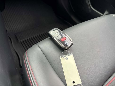 Certified 2022 Toyota RAV4 XSE image 30