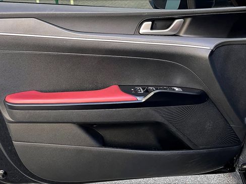 Used 2023 Kia K5 GT-Line image 22