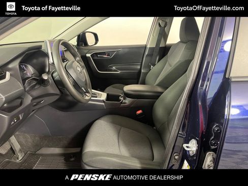 Used 2024 Toyota RAV4 XLE FWD image 20