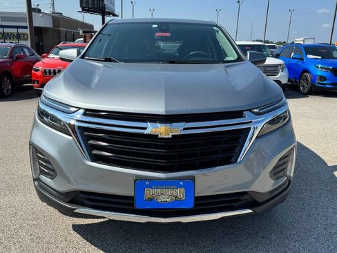 Used 2023 Chevrolet Equinox LT w/ LPO, Floor Liner Package AWD/4WD image 10