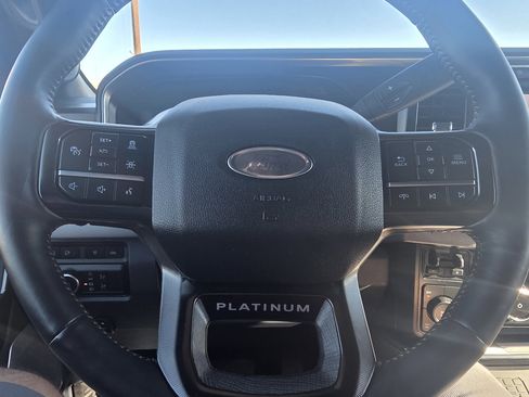 Used 2024 Ford F250 Platinum w/ FX4 Off-Road Package image 22