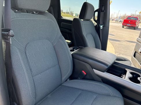 Used 2022 RAM 1500 Big Horn image 39